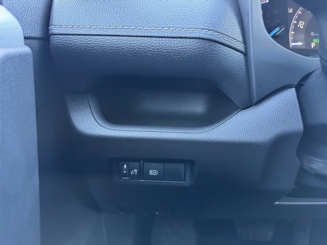 Certified 2025 Toyota RAV4 LE image 27