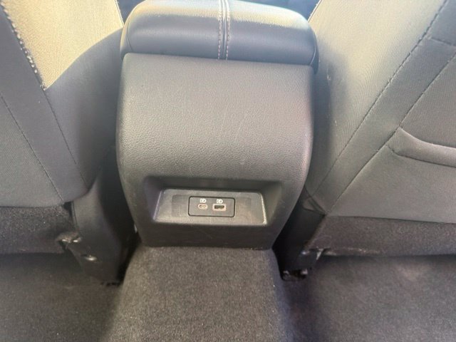 Used 2025 Nissan Altima 2.5 SV FWD image 12