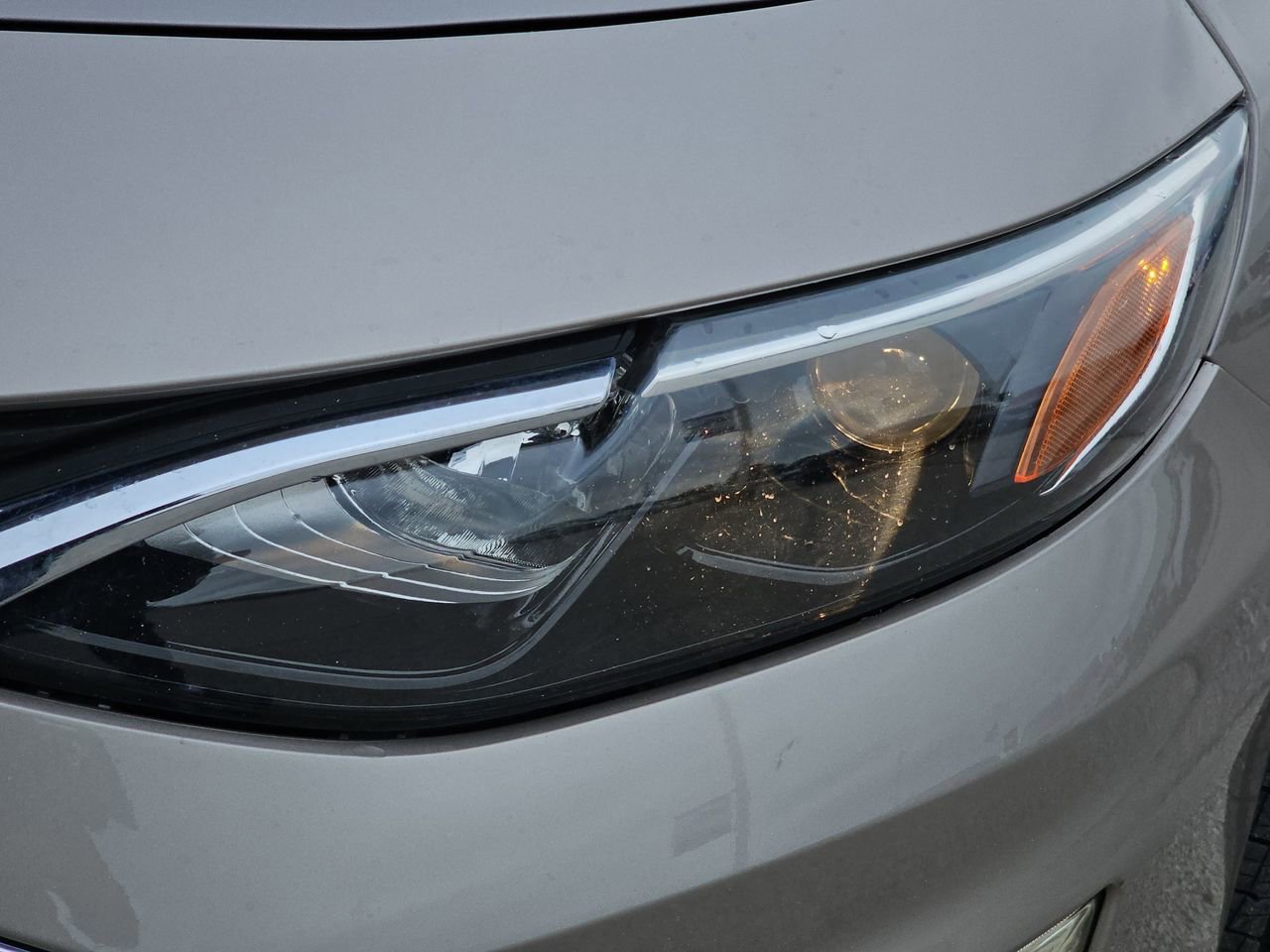 Used 2022 Chevrolet Malibu LT FWD image 35