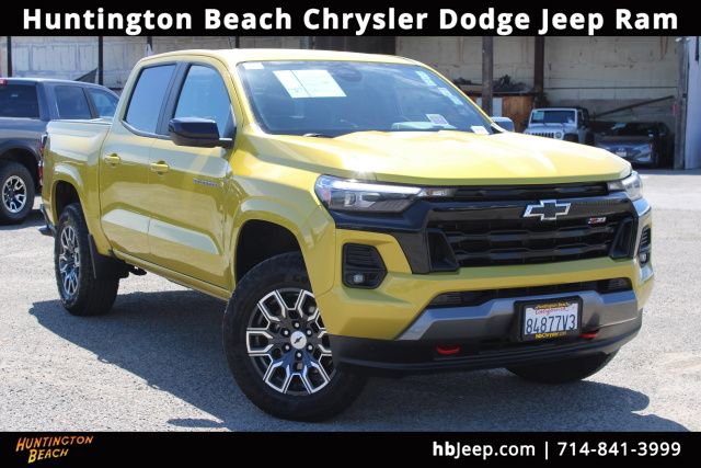 Used 2023 Chevrolet Colorado Z71 w/ Z71 Convenience Package 2 AWD/4WD image 1