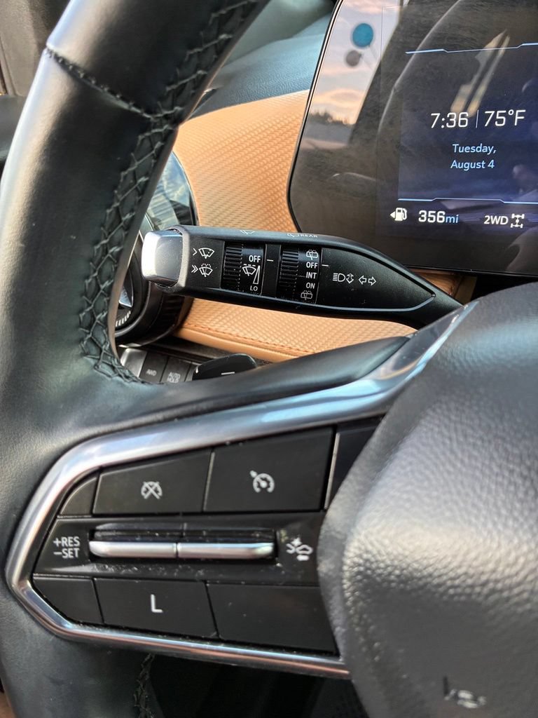 Used 2025 Chevrolet Equinox ACTIV w/ Safety and Technology Package AWD/4WD image 32