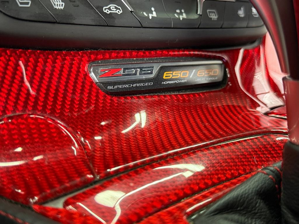 Used 2016 Chevrolet Corvette Z06 w/ 3LZ Preferred Equipment Group image 18