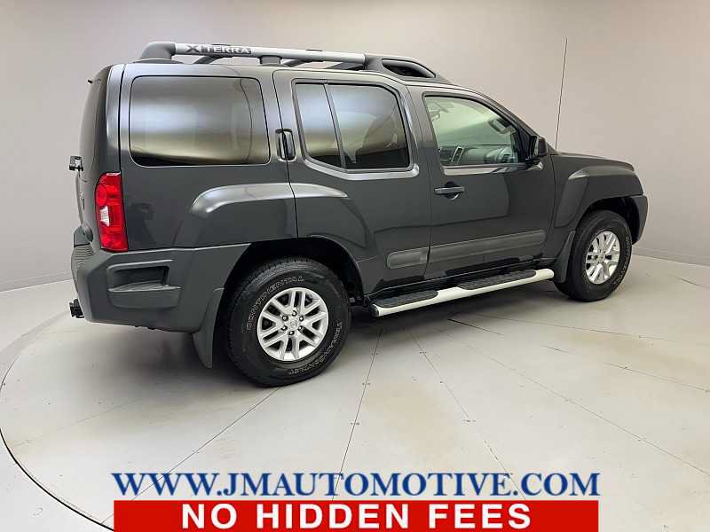 Used 2015 Nissan Xterra S w/ Value Package AWD/4WD image 5