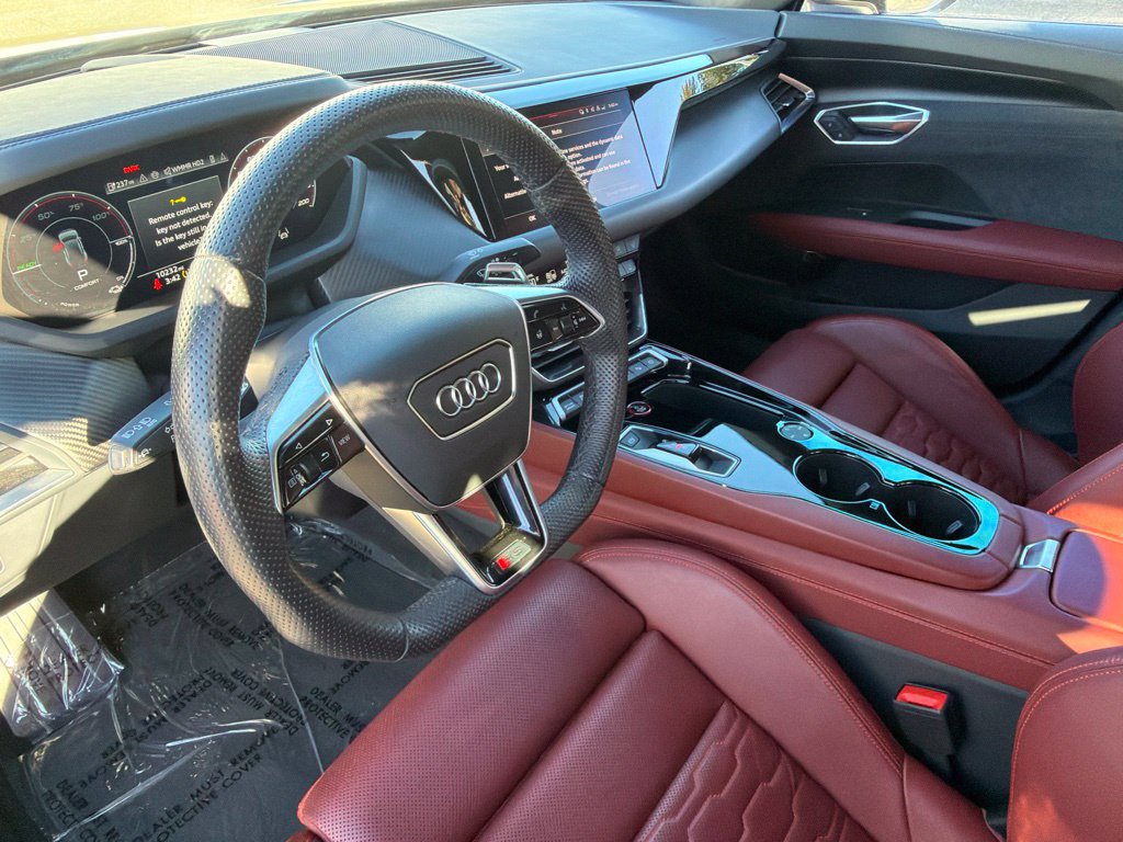Used 2024 Audi RS e-tron GT AWD/4WD image 20