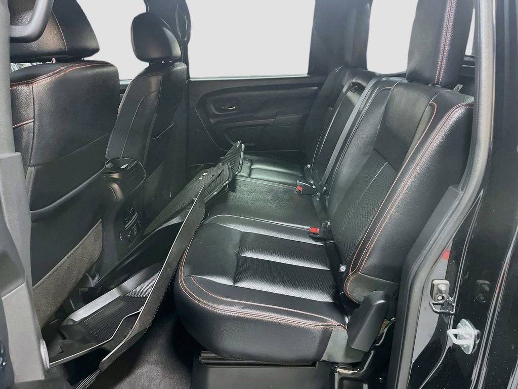 Used 2024 Nissan Titan PRO-4X w/ Pro-4x Convenience Package AWD/4WD image 26