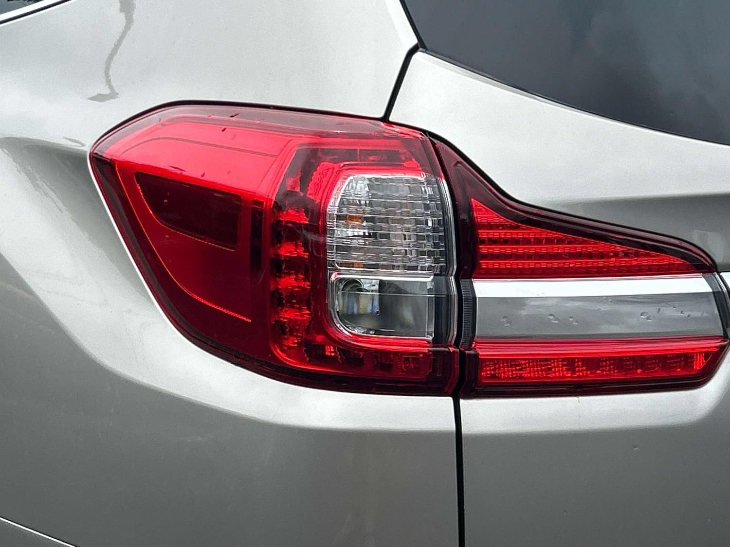 Used 2019 Subaru Ascent Limited w/ Popular Package #3 AWD/4WD image 10