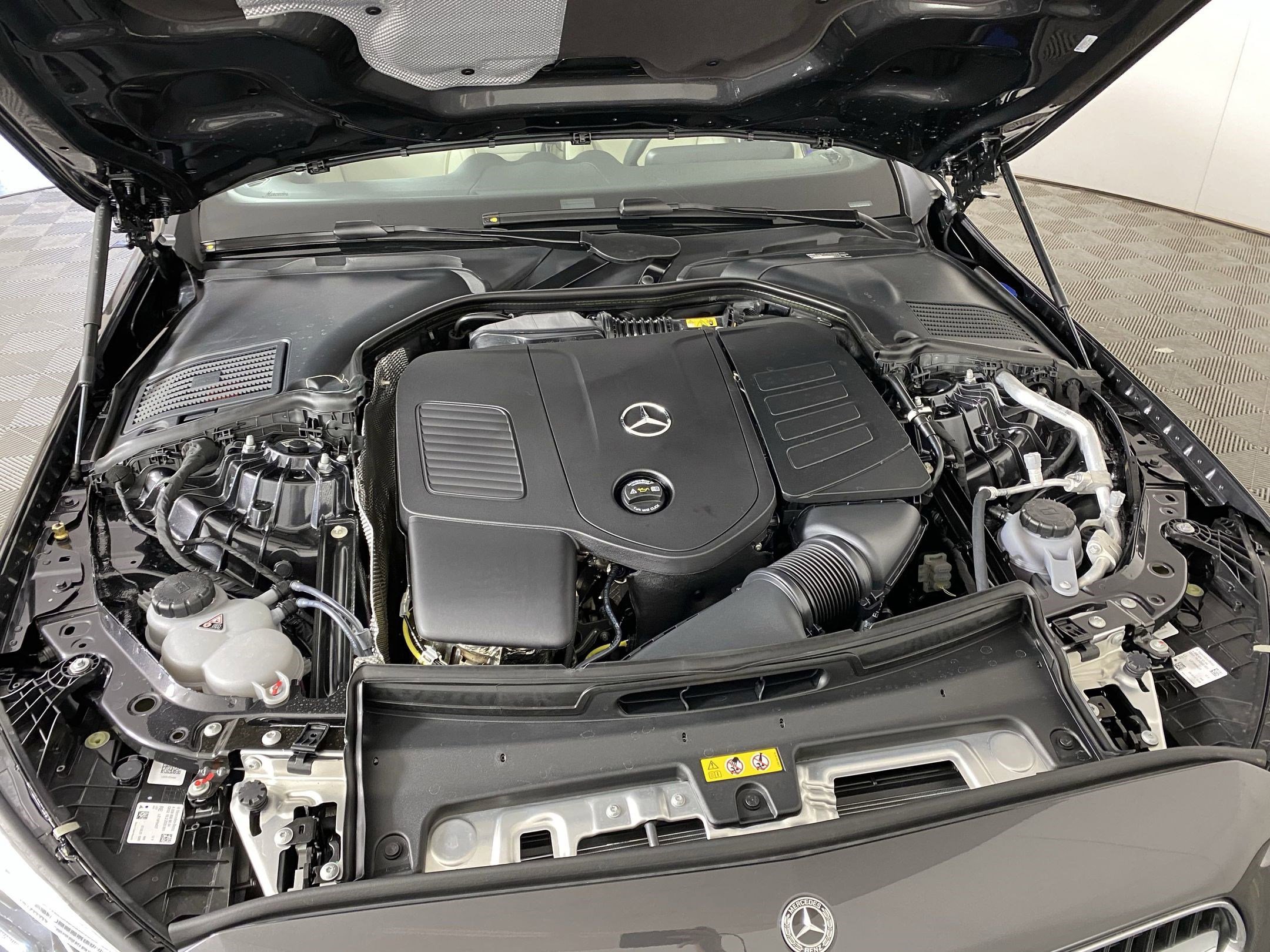 Used 2025 Mercedes-Benz C 300 C 300 image 30