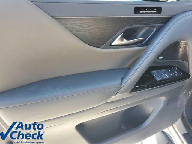 Used 2025 Lexus LX 700h Overtrail w/ Accessory Package (Z1) AWD/4WD image 22