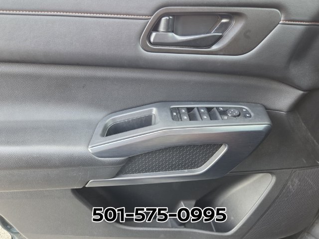 Used 2024 Nissan Pathfinder Rock Creek AWD/4WD image 33