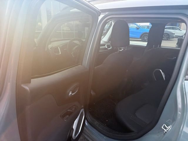 Used 2018 Jeep Renegade Sport w/ Power & Air Group AWD/4WD image 6