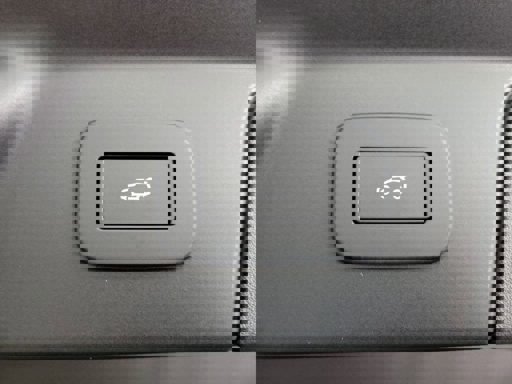 New 2026 Land Rover Range Rover Velar Dynamic SE AWD/4WD image 30