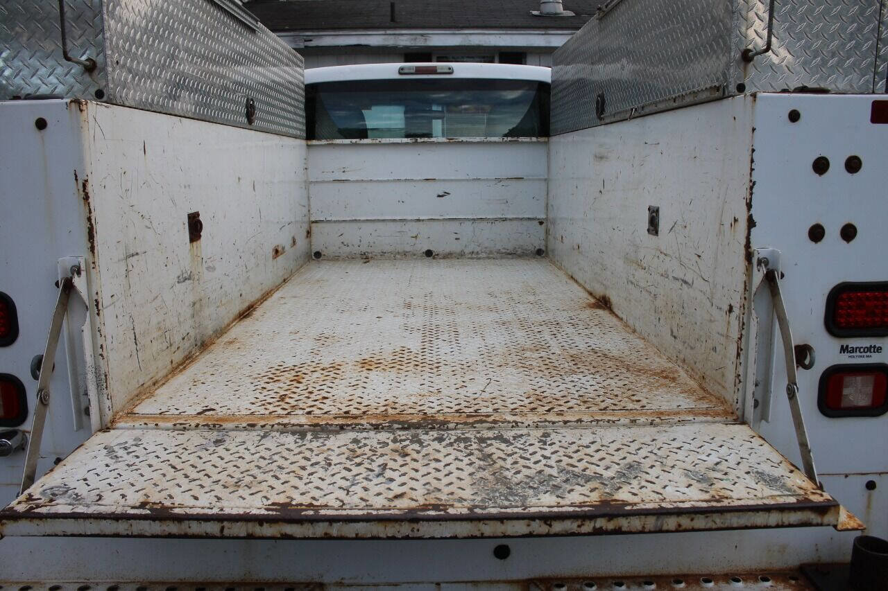 Used 2012 Ford F250 XL image 23