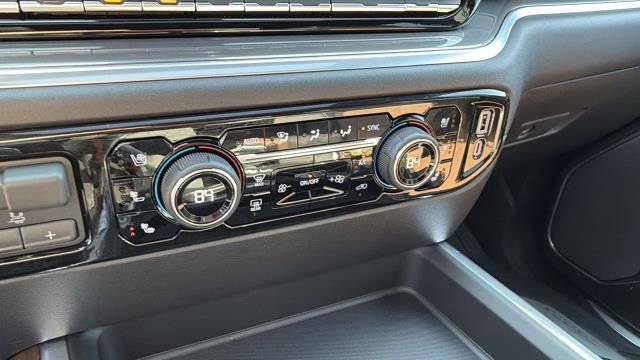 New 2026 Chevrolet Silverado 2500 High Country w/ High Country Premium Package AWD/4WD image 25