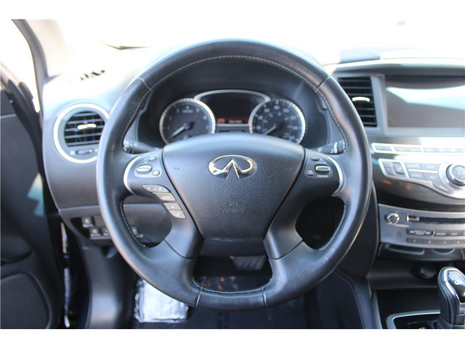 Used 2019 INFINITI QX60 Luxe w/ Essential Package FWD image 17
