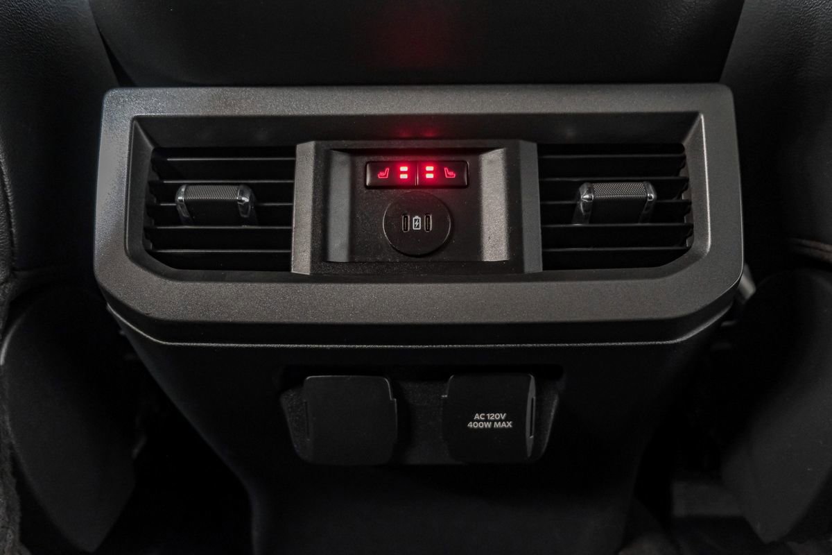 Used 2023 Ford F250 Lariat w/ Lariat Ultimate Package image 39