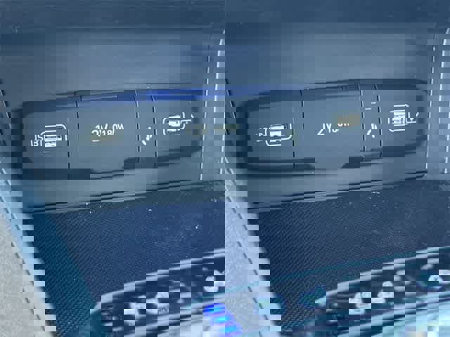 Used 2024 Hyundai Tucson Limited image 25