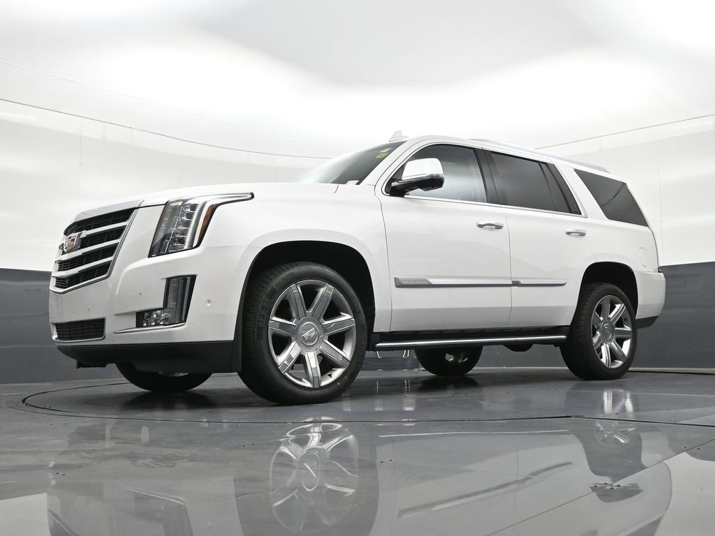 Used 2019 Cadillac Escalade Luxury RWD image 24