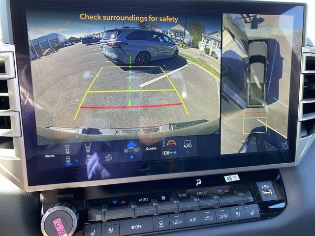 New 2026 Toyota Tundra Limited AWD/4WD image 10