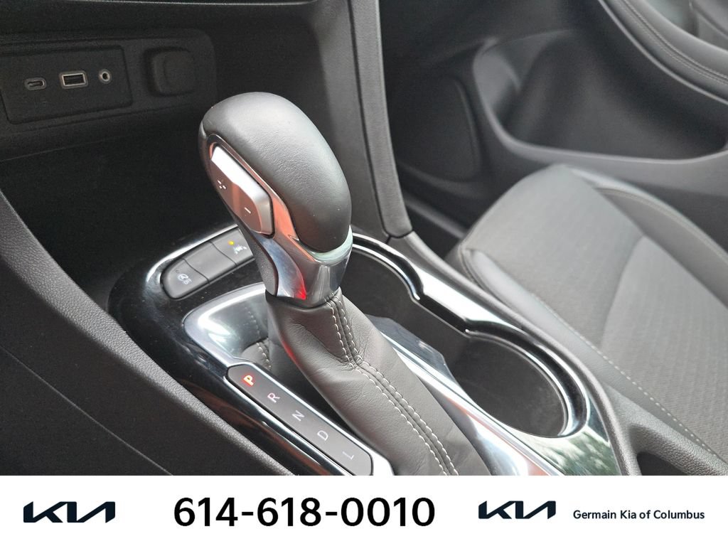 Used 2021 Buick Encore GX Preferred w/ Sport Touring Package FWD image 24