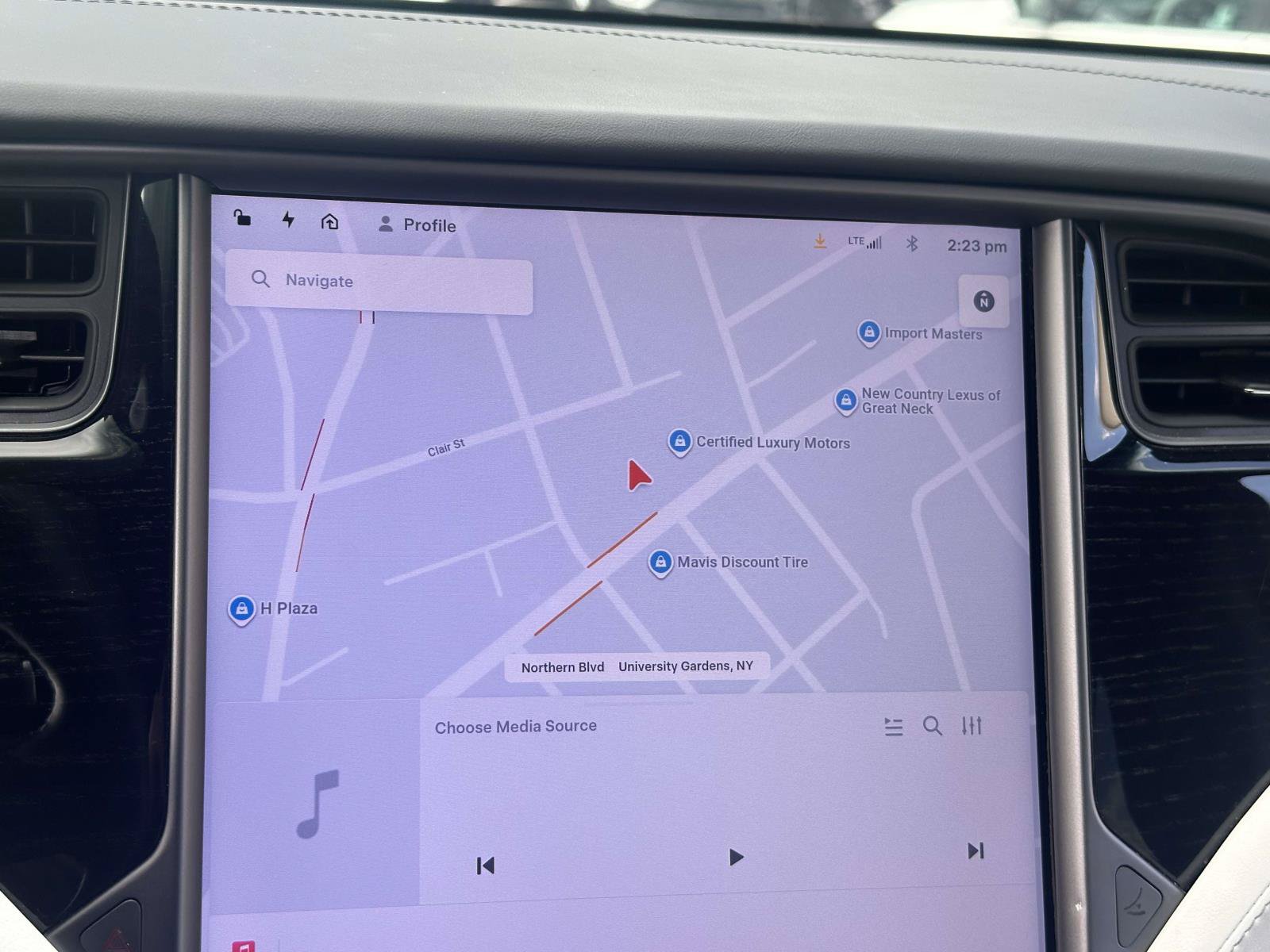 Used 2019 Tesla Model X Long Range AWD/4WD image 22