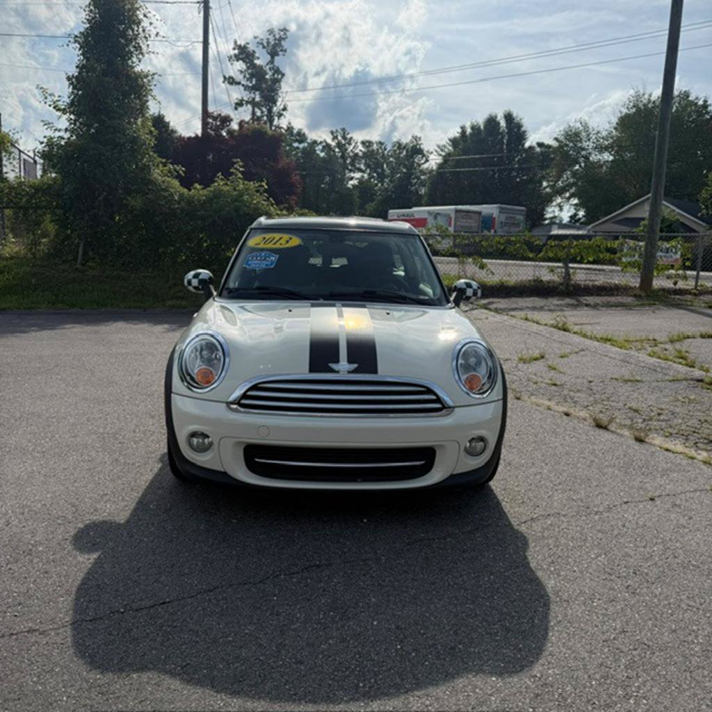 Used 2013 MINI Cooper Clubman FWD image 3