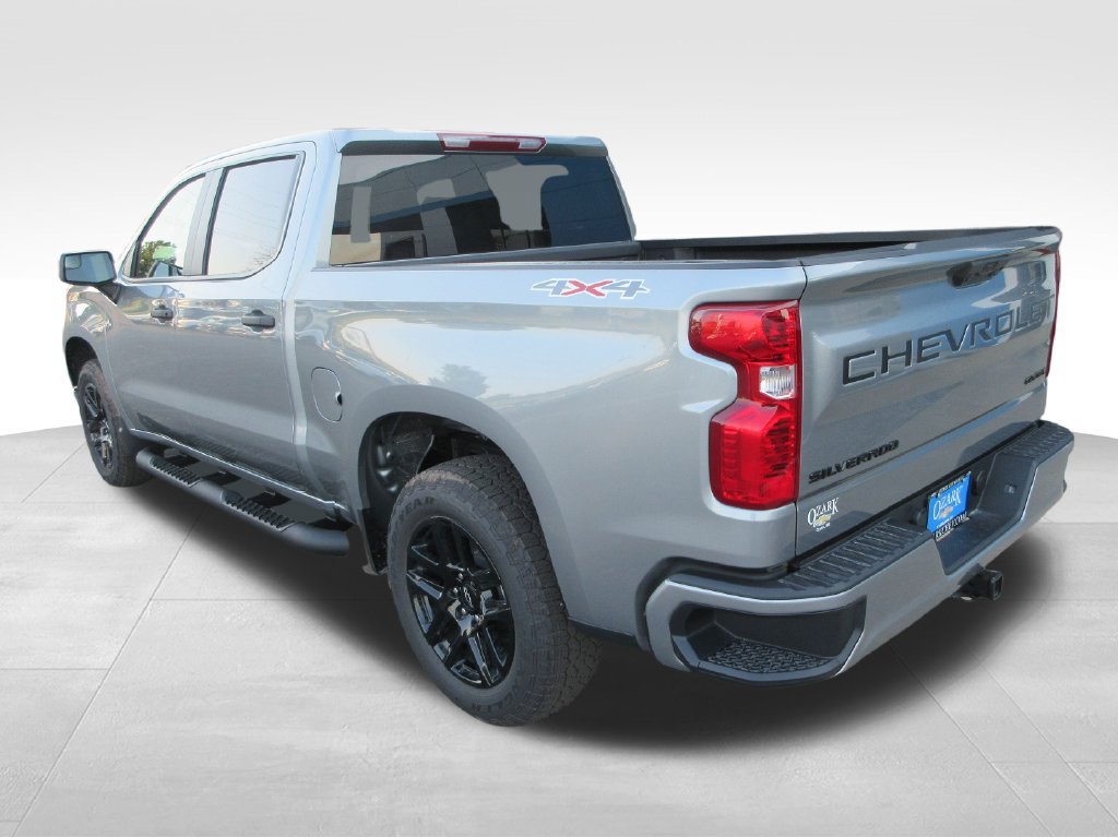 New 2026 Chevrolet Silverado 1500 Custom w/ Turbomax Blackout Package AWD/4WD image 3