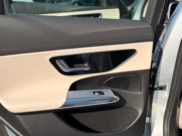 New 2026 Mercedes-Benz E 350 4MATIC Sedan image 21