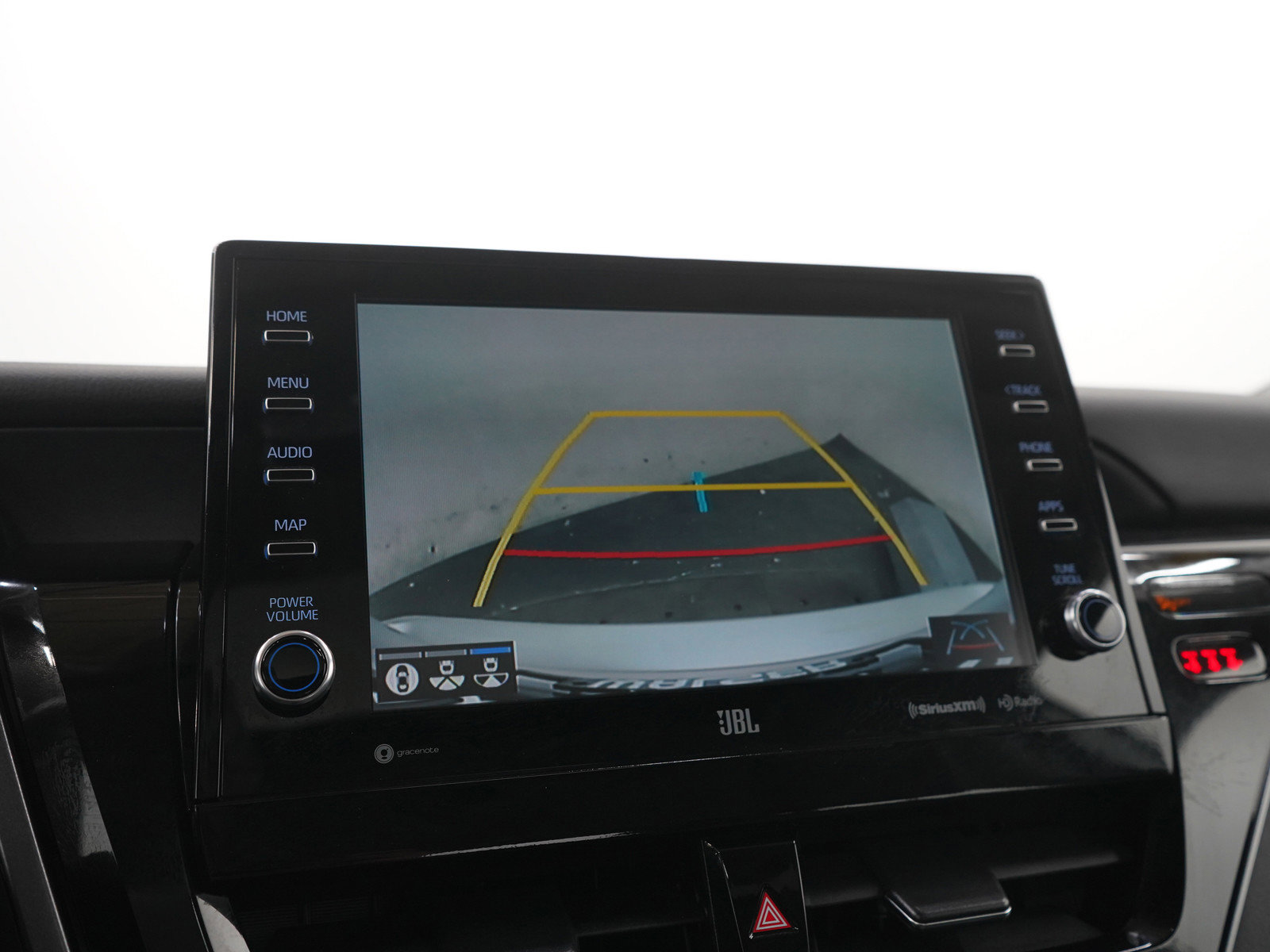 Used 2024 Toyota Camry XLE w/ Navigation Package FWD image 28