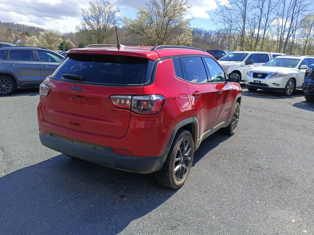 Used 2025 Jeep Compass Latitude w/ Altitude Special Edition image 4