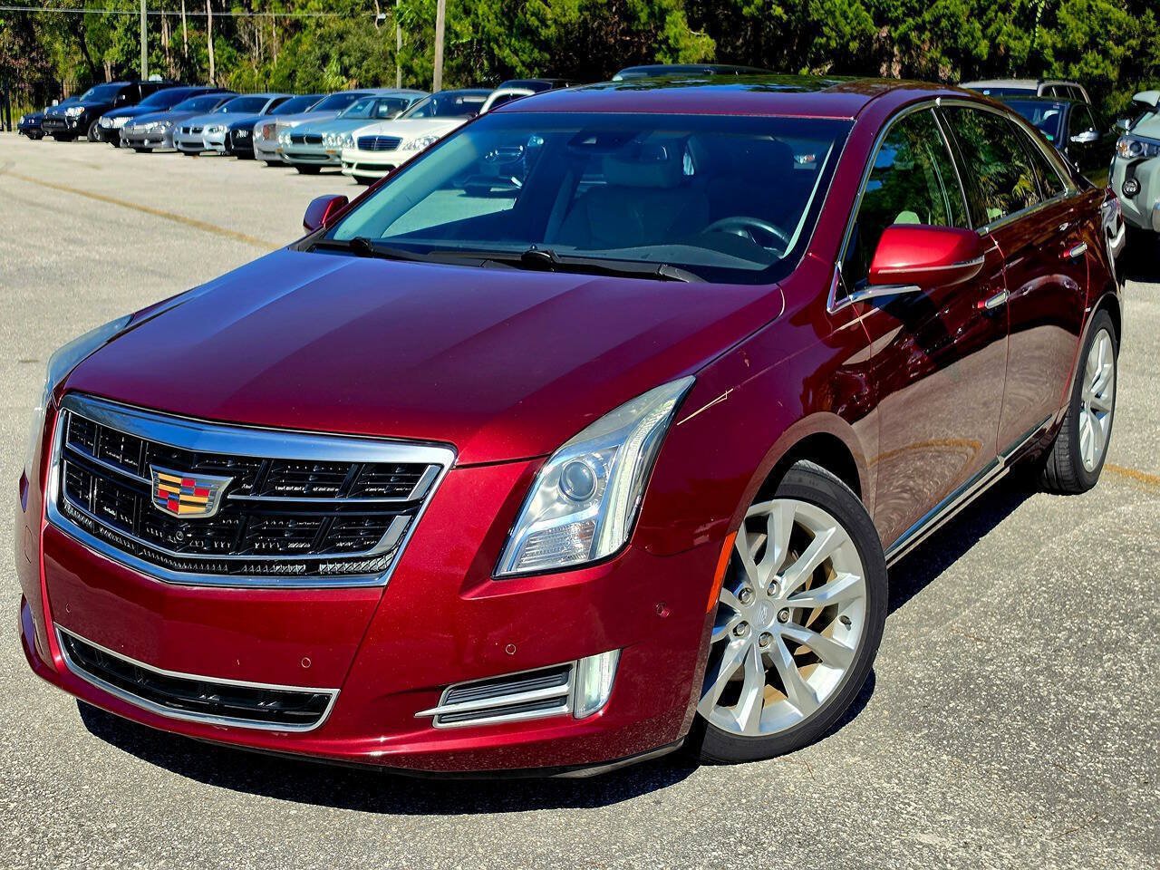 Used 2017 Cadillac XTS Luxury w/ Driver Awareness Package FWD image 2