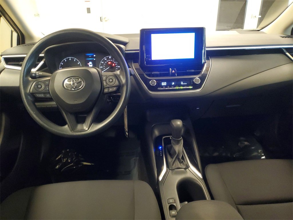 Used 2023 Toyota Corolla LE image 11