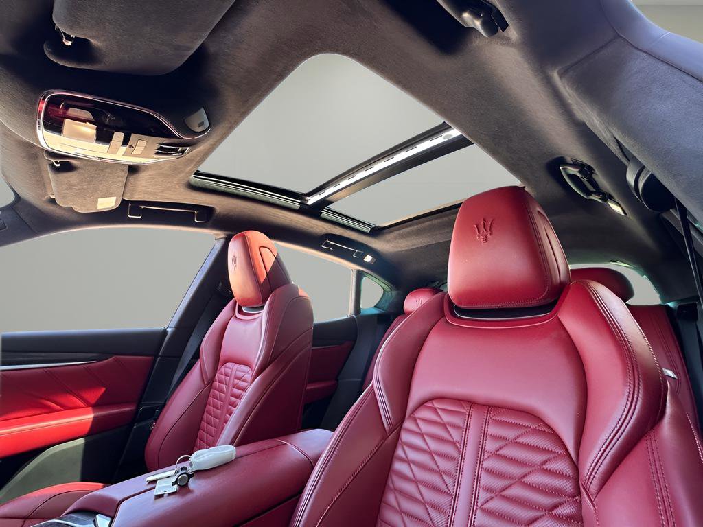 Used 2020 Maserati Levante GTS image 24