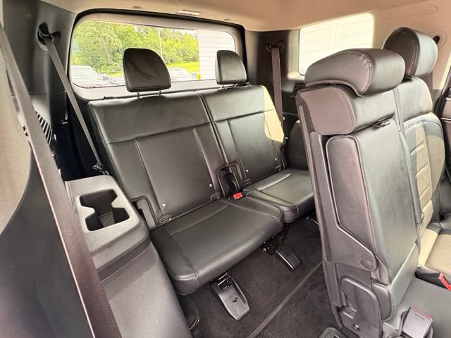 Used 2025 Hyundai Santa Fe Limited FWD image 33