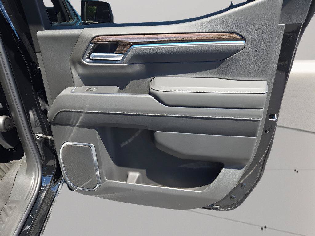 New 2026 Chevrolet Silverado 1500 LT AWD/4WD image 16