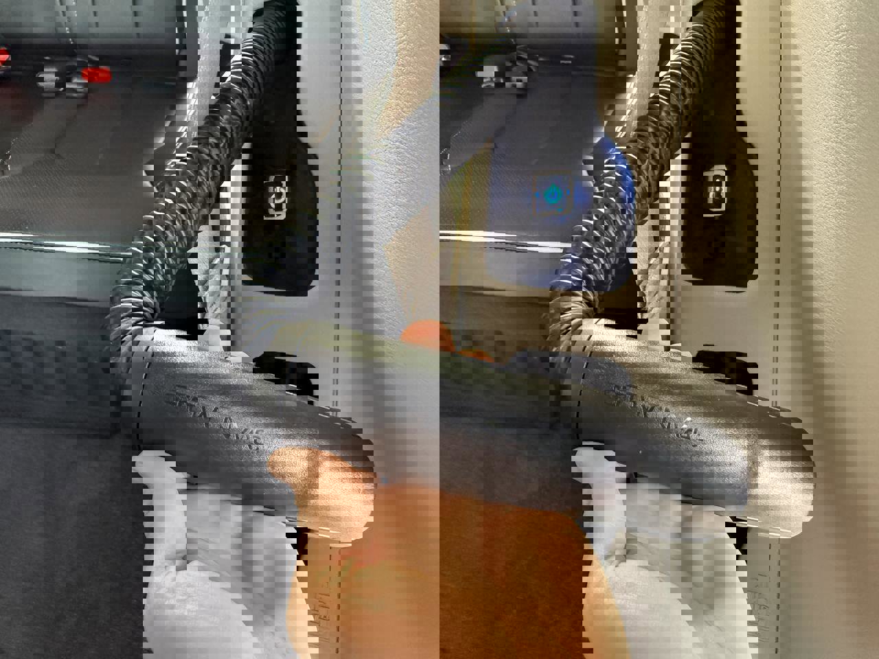 Used 2022 Chrysler Pacifica Limited w/ Uconnect Theater Family Group image 47