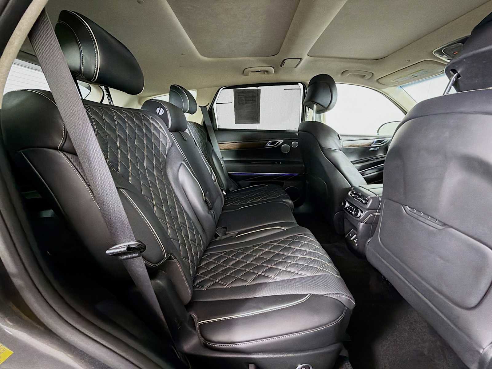 Used 2023 Genesis GV80 3.5T w/ Prestige Package AWD/4WD image 28