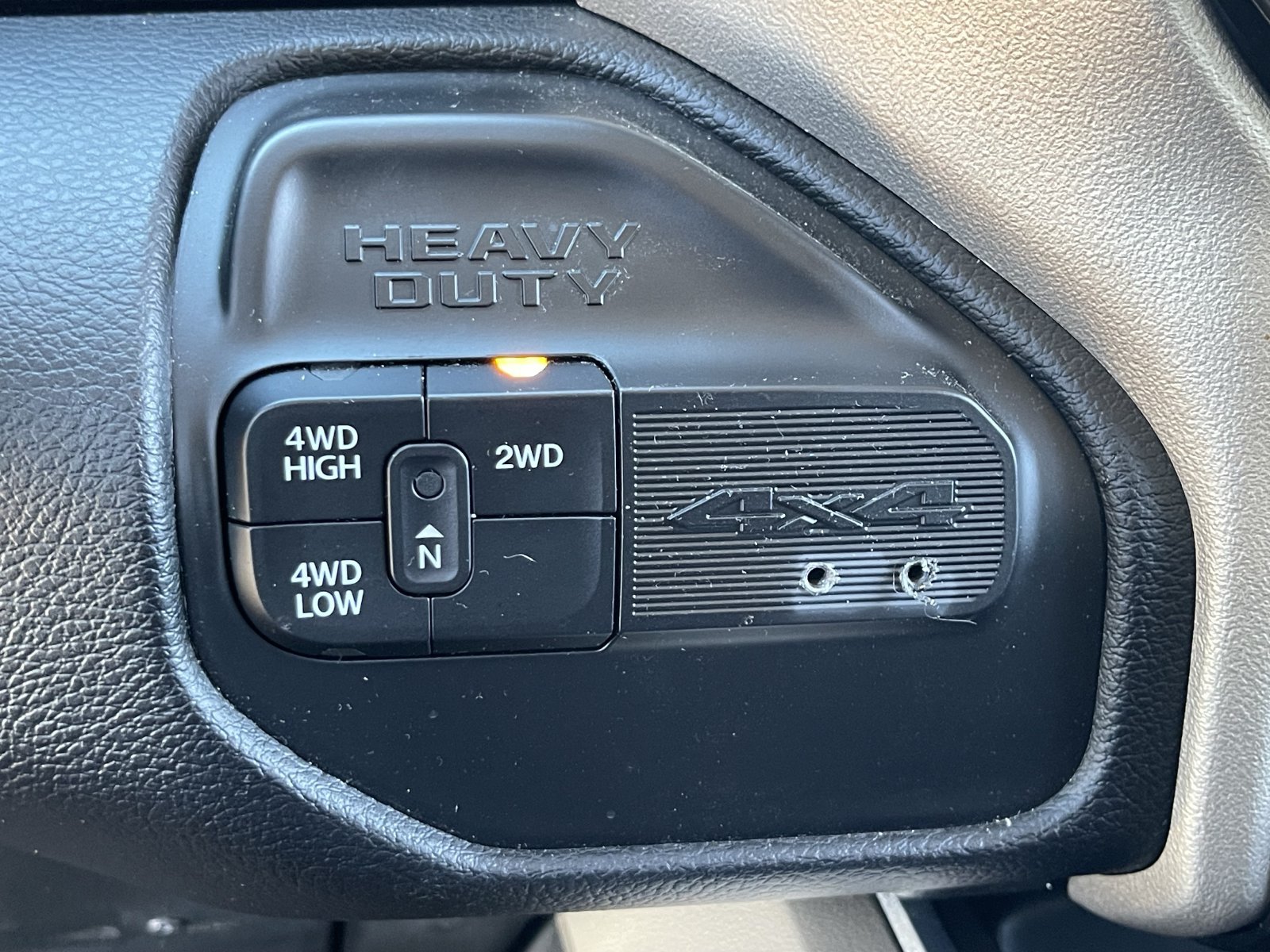Used 2024 RAM 3500 Laramie AWD/4WD image 34