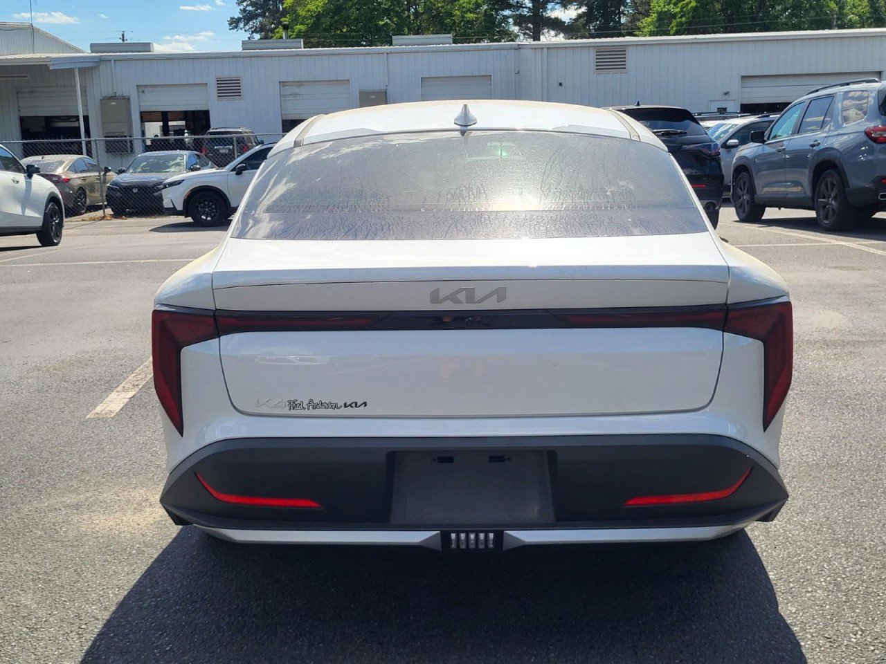 Used 2025 Kia K4 LX FWD image 3