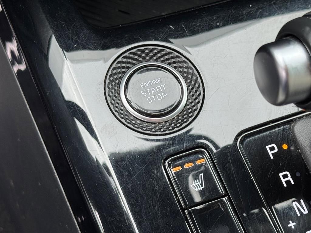 Used 2023 Kia Niro EX FWD image 21