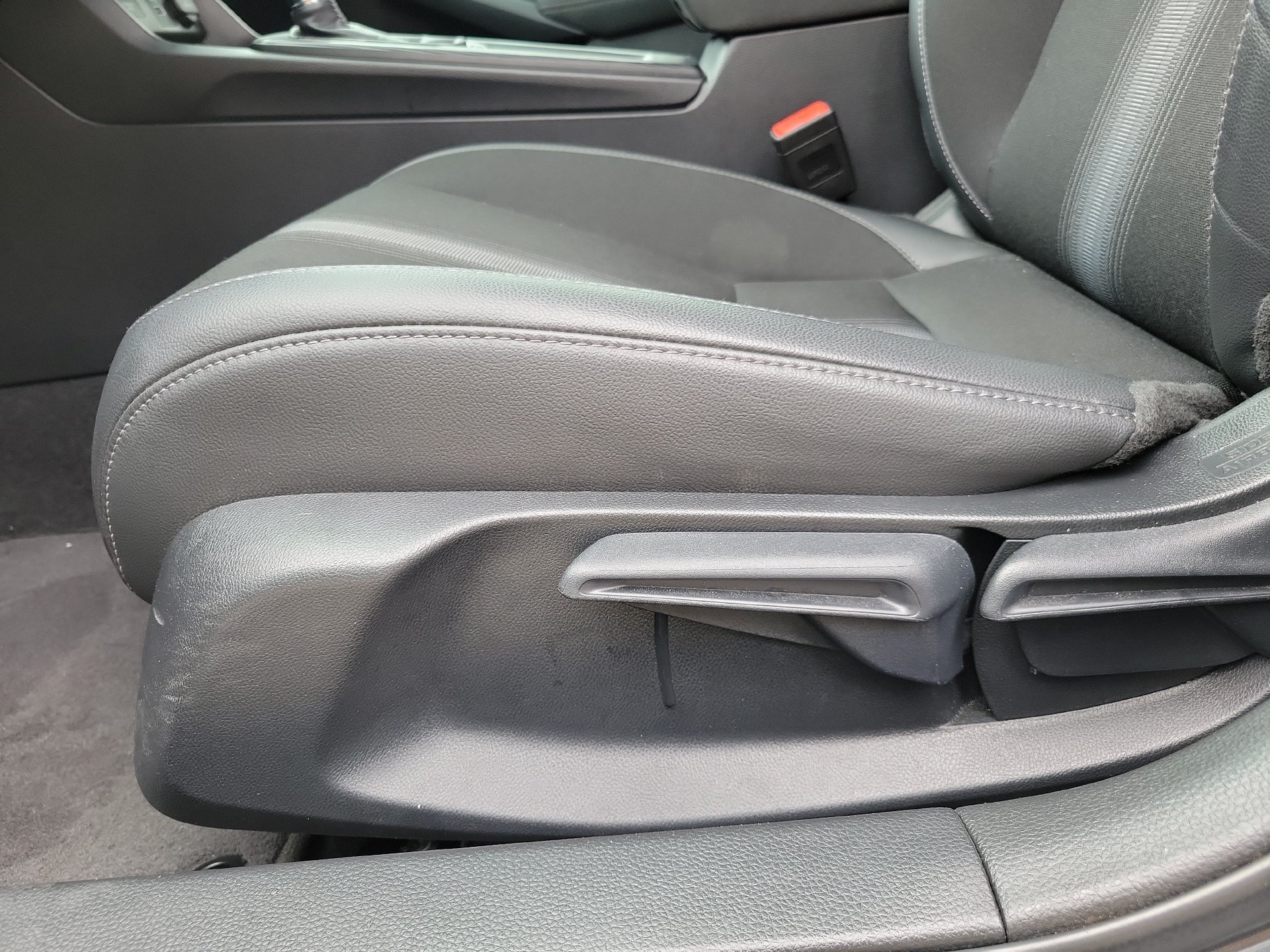 Used 2024 Honda Civic Sport image 24
