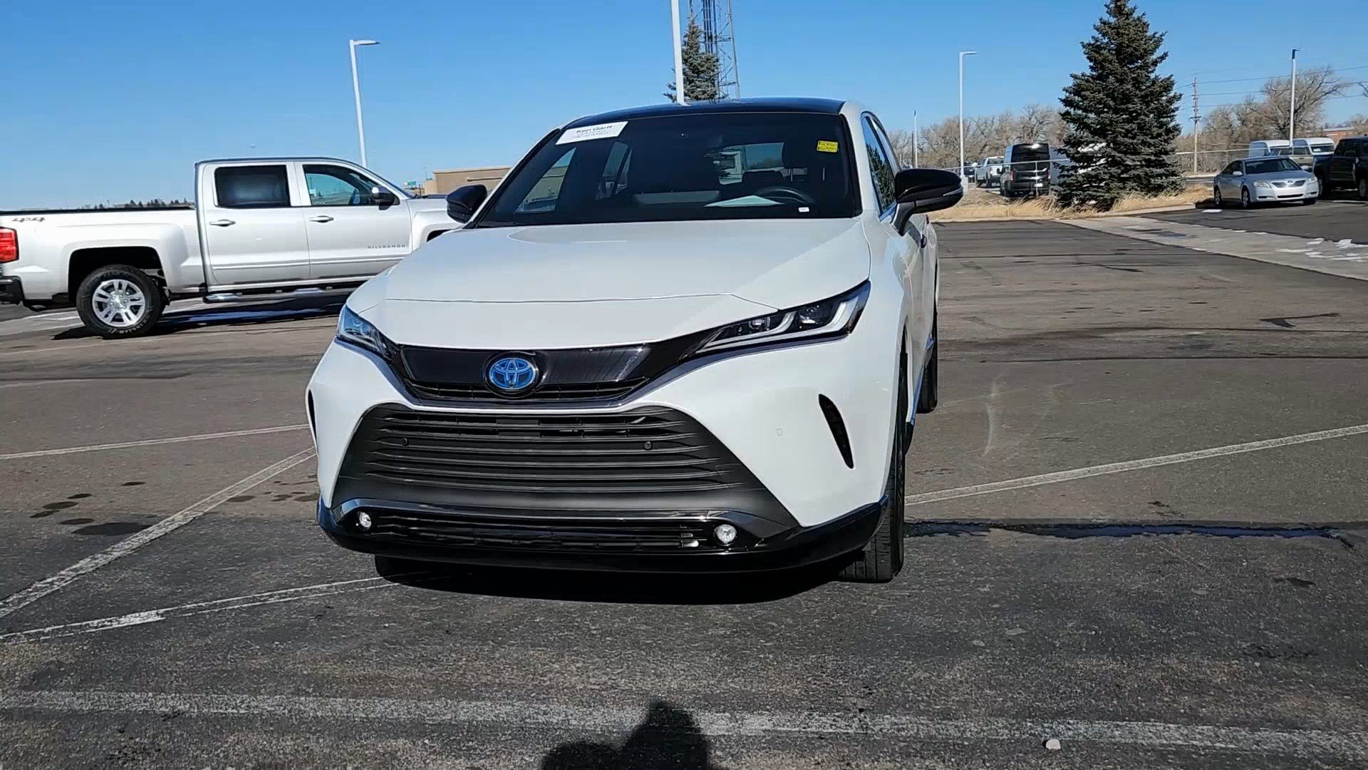 Used 2024 Toyota Venza Nightshade AWD/4WD image 4