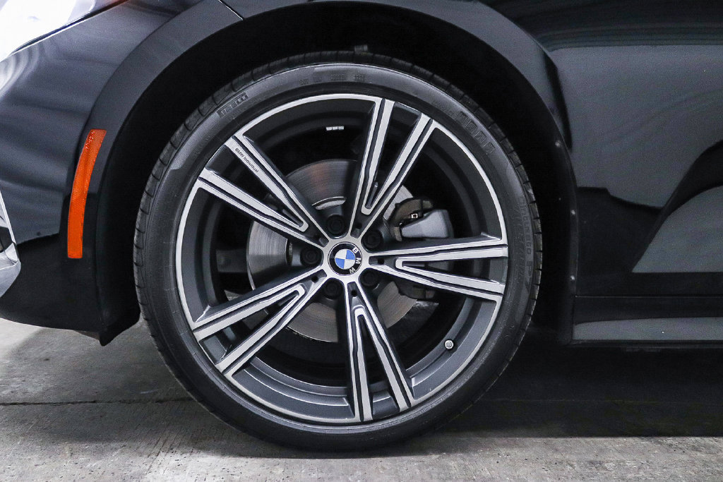 Used 2023 BMW 330i Sedan w/ Driving Assistance Package RWD image 13