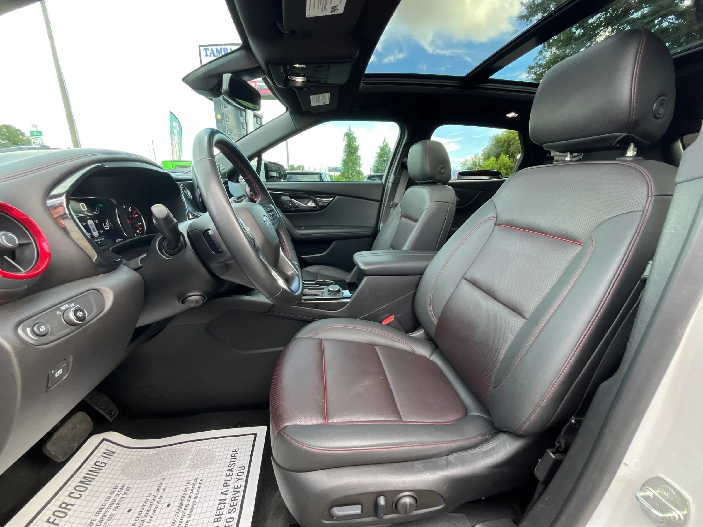 Used 2023 Chevrolet Blazer RS w/ Enhanced Convenience Package FWD image 12