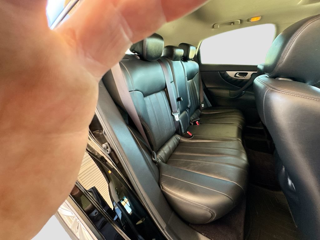 Used 2016 INFINITI QX70 AWD image 30
