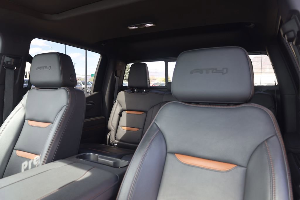 Used 2023 GMC Sierra 1500 AT4 w/ Technology Package image 16