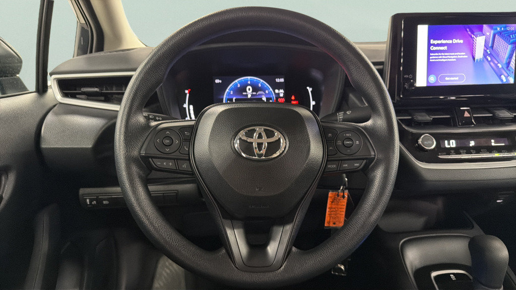 Used 2026 Toyota Corolla LE FWD image 36