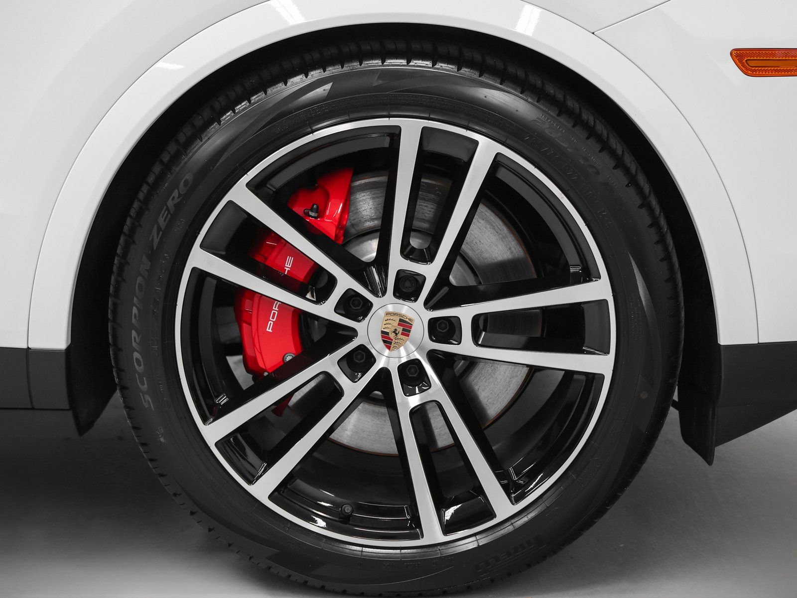 New 2026 Porsche Cayenne S image 18