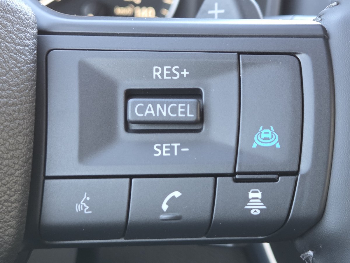 New 2027 Nissan Rogue SV w/ Cold Weather Package AWD/4WD image 32