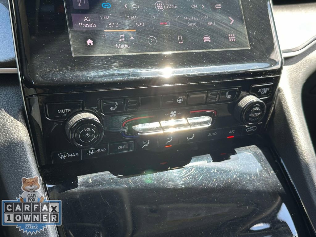 Used 2022 Jeep Grand Cherokee L Laredo w/ Luxury Tech Group I AWD/4WD image 29