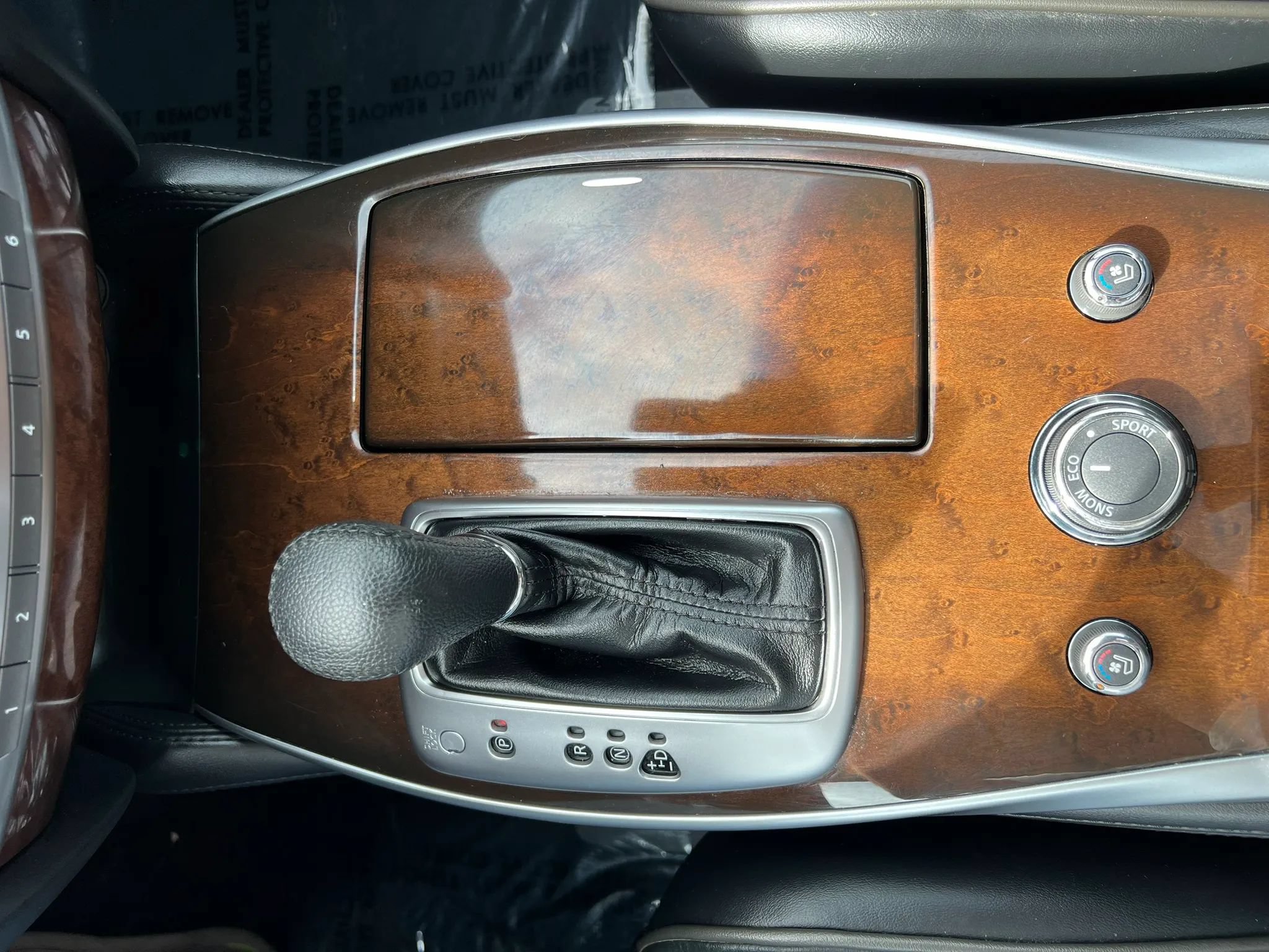 Used 2013 INFINITI JX35 AWD w/ Premium Pkg image 31